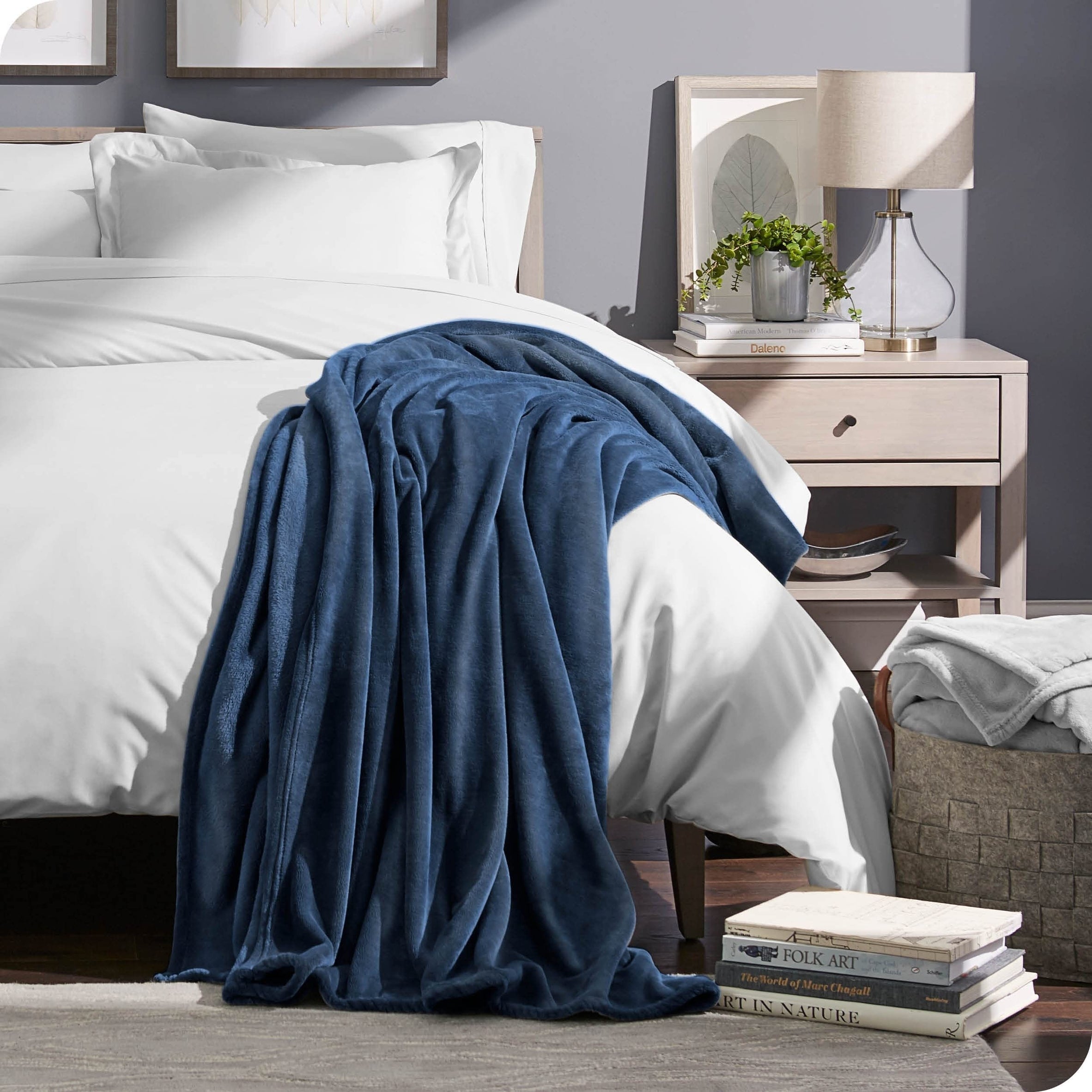 1pc Soft Contemporary Flannel Fleece Blanket